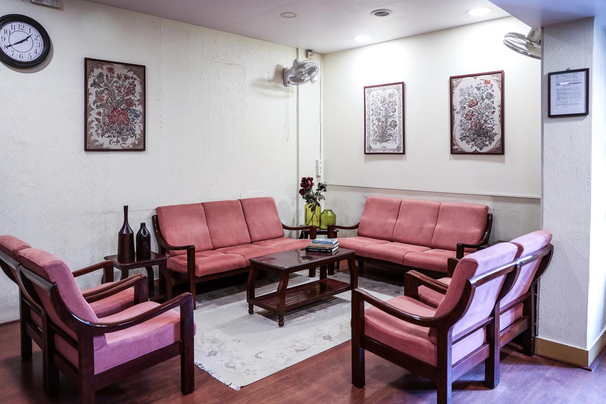 Hotel Vellara Бангалор Екстериор снимка
