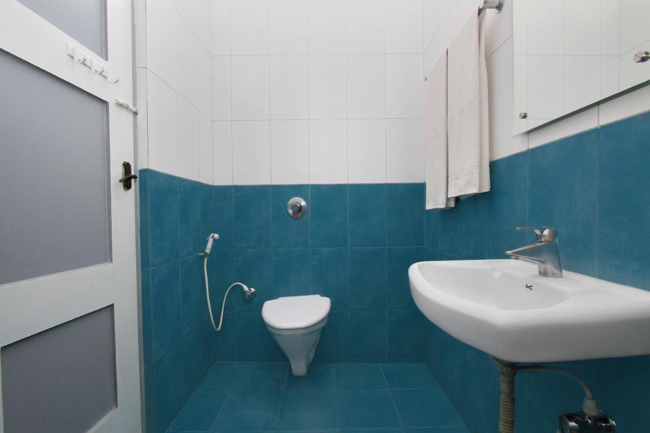 Hotel Vellara Бангалор Екстериор снимка